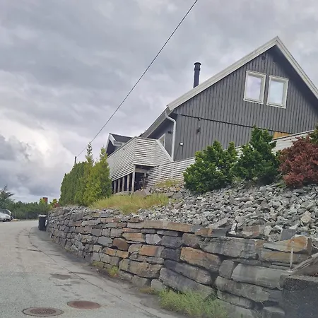 Casa vacanze Modern Family House Near Pulpit Rock Tau