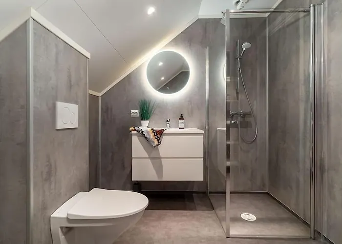 Modern Family House Near Pulpit Rock 泰于